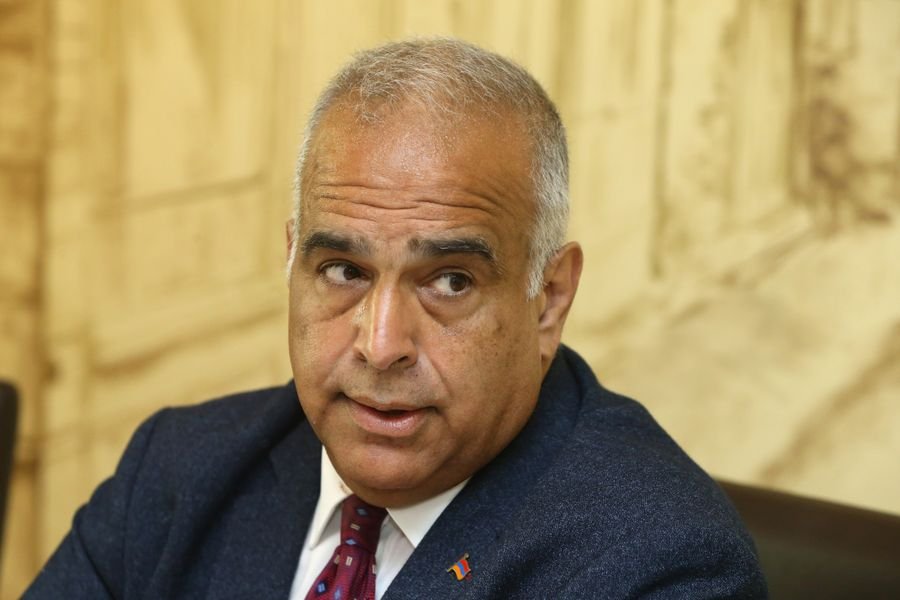 ԱՄԵՆ ԻՆՉ՝ ՀԵՐԹՈՎ. Րաֆֆի Հովհաննիսյան
