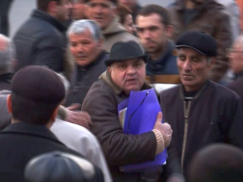 Ոտնձգություն Րաֆֆի Հովհաննիսյանի կյանքի նկատմամբ