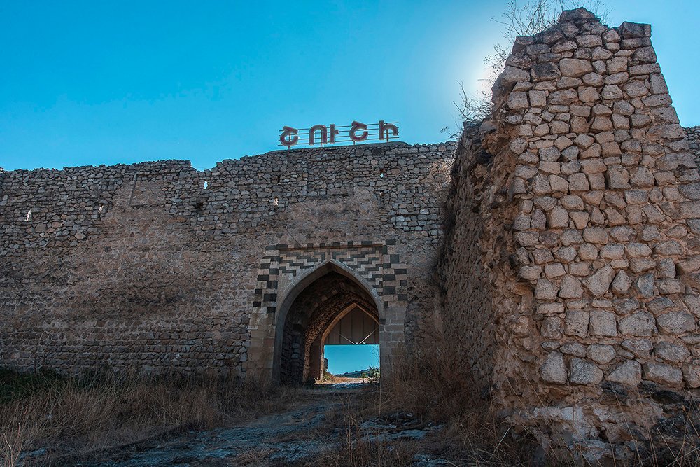 ՇՈՒՇԻ-33․ Րաֆֆի Հովհաննիսյան